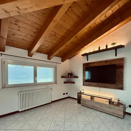 Mansarda Spadone Apartamento Musso