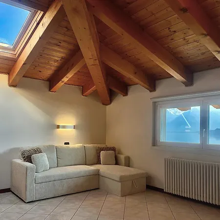 Apartamento Mansarda Spadone Musso